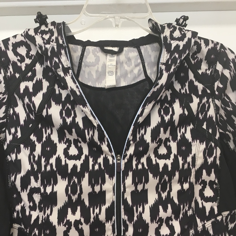 Lululemon Willpower 1/2 Zip Pullover Jacket Sprinkler Ikat EUC - Picture 3 of 12